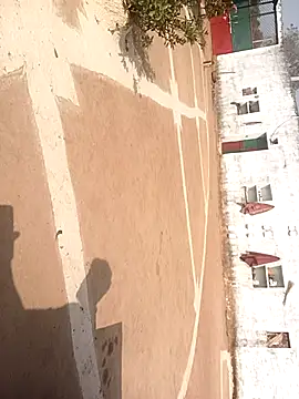 Snapshot of Sheema_tyagi chatting on December 4, 5:50 am Sheema tyagi online show from December 4, 5:50 am