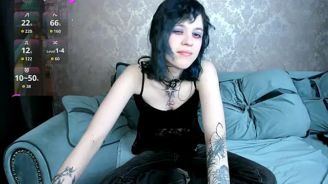 Snapshot of NoelleGothicShadow chatting on May 7, 10:15 pm NoelleGothicShadow online show from May 7, 10:15 pm