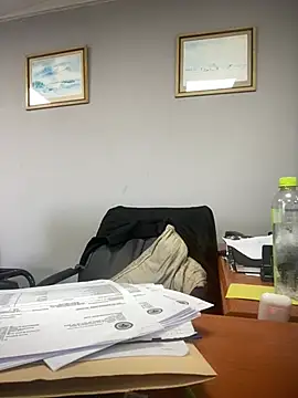 031bubbles online show from July 28, 8:43 am