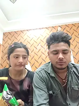 romantic couple1 online show from March 7, 12:40 am