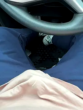 camboys poyraz online show from October 7, 11:40 am