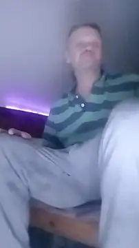 Kuba Gd online show from April 21, 4:19 am