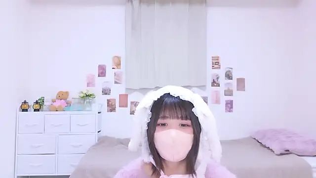 Hinata Sun online show from November 27, 10:06 am