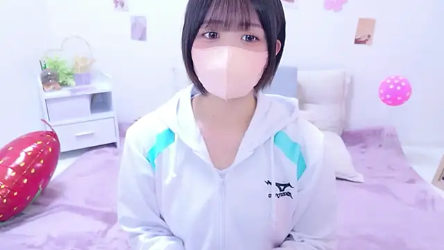 Snapshot of Hinata_Sun chatting on May 11, 6:52 am Hinata Sun online show from May 11, 6:52 am