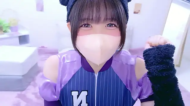 Snapshot of Hinata_Sun chatting on May 20, 11:27 am Hinata Sun online show from May 20, 11:27 am