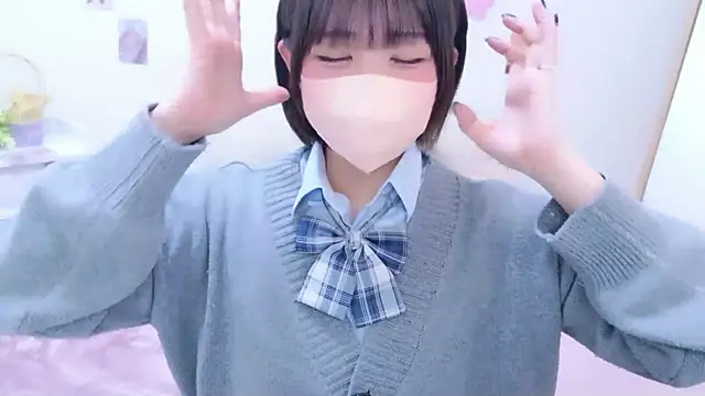 Snapshot of Hinata_Sun chatting on May 29, 11:41 am Hinata Sun online show from May 29, 11:41 am