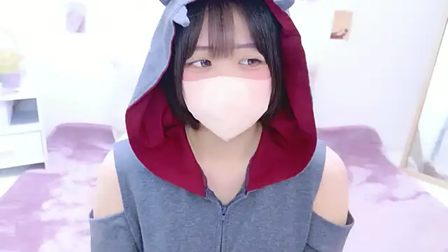 Snapshot of Hinata_Sun chatting on June 9, 12:39 pm Hinata Sun online show from June 9, 12:39 pm