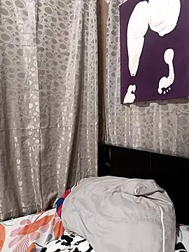 Snapshot of Lahila_ chatting on April 29, 9:21 pm Lahila online show from April 29, 9:21 pm