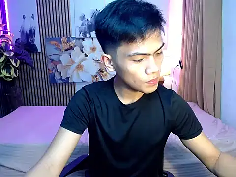 alex cummer online show from January 13, 5:02 am