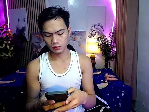 alex cummer online show from February 9, 8:57 pm