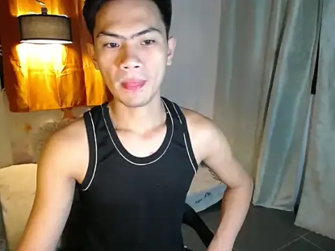 alex cummer online show from March 26, 7:19 pm