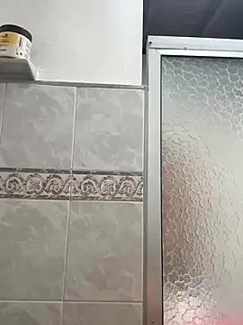 mia mancinii online show from October 10, 7:02 pm