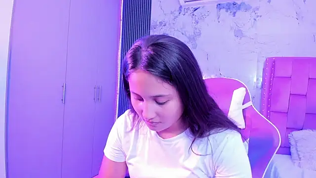 Snapshot of Laly_Cherry_ chatting on September 30, 12:54 pm Laly Cherry online show from September 30, 12:54 pm