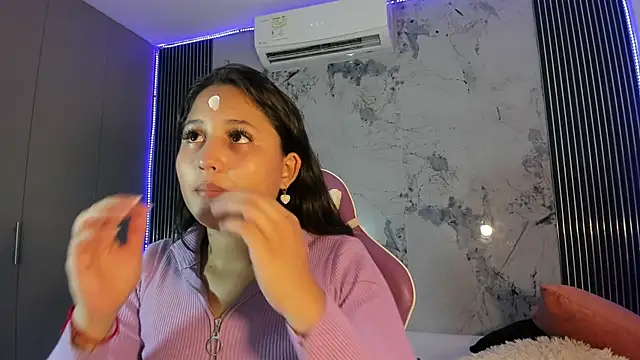 Snapshot of Laly_Cherry_ chatting on October 22, 12:38 pm Laly Cherry online show from October 22, 12:38 pm