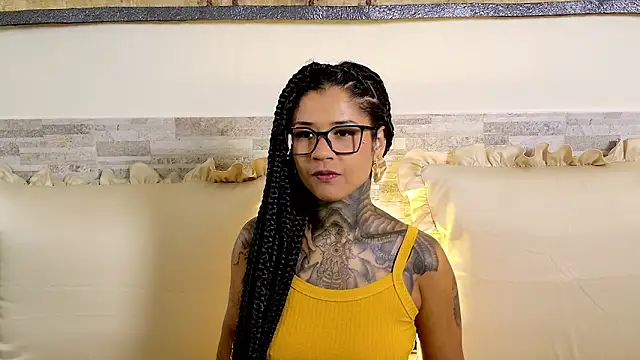 xbigpeach online show from April 19, 7:27 pm