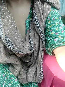 Snapshot of hezabi_queen07 chatting on September 10, 10:26 am hezabi queen07 online show from September 10, 10:26 am