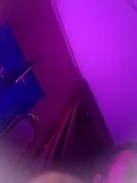 Snapshot of tonder69 chatting on November 2, 5:54 am tonder69 online show from November 2, 5:54 am