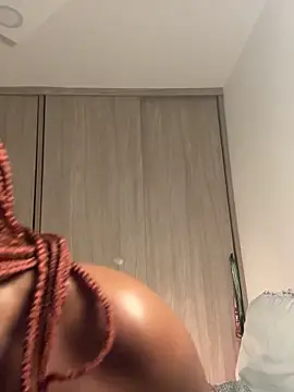 Snapshot of Sweet-Jade chatting on September 15, 9:31 am Sweet-Jade online show from September 15, 9:31 am