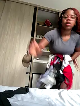 Snapshot of Sweet-Jade chatting on September 16, 10:11 pm Sweet-Jade online show from September 16, 10:11 pm