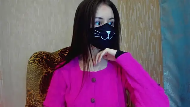 Snapshot of AidaRousses chatting on October 29, 1:52 am AidaRousses online show from October 29, 1:52 am