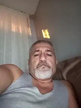 Snapshot of alemci_7434 chatting on February 19, 11:45 pm alemci 7434 online show from February 19, 11:45 pm