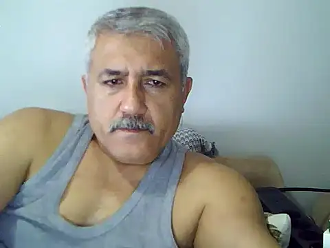 Snapshot of alemci_7434 chatting on April 19, 6:32 pm alemci 7434 online show from April 19, 6:32 pm