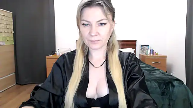 ParadiseAlina online show from October 19, 7:25 pm