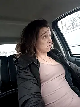 Snapshot of JezebelDutch chatting on November 30, 2:43 pm JezebelDutch online show from November 30, 2:43 pm