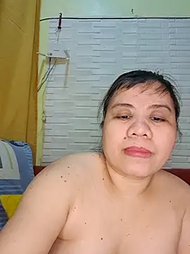 Snapshot of hotlyn45 chatting on February 10, 2:59 am hotlyn45 online show from February 10, 2:59 am