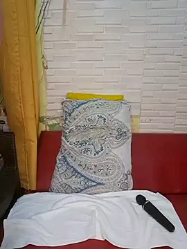 Snapshot of hotlyn45 chatting on March 3, 1:28 pm hotlyn45 online show from March 3, 1:28 pm