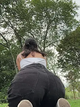 Snapshot of lunaasexxx0 chatting on September 10, 5:57 pm lunaasexxx0 online show from September 10, 5:57 pm