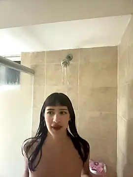 Snapshot of lunaasexxx0 chatting on October 5, 12:09 am lunaasexxx0 online show from October 5, 12:09 am