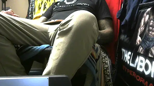 crassanova online show from March 27, 7:25 am