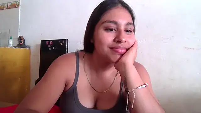 Snapshot of zairabreze chatting on October 9, 4:05 pm zairabreze online show from October 9, 4:05 pm