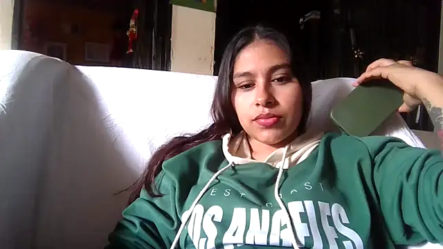 zairabreze online show from November 4, 3:11 pm