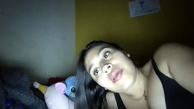 Snapshot of zairabreze chatting on July 22, 10:34 pm zairabreze online show from July 22, 10:34 pm