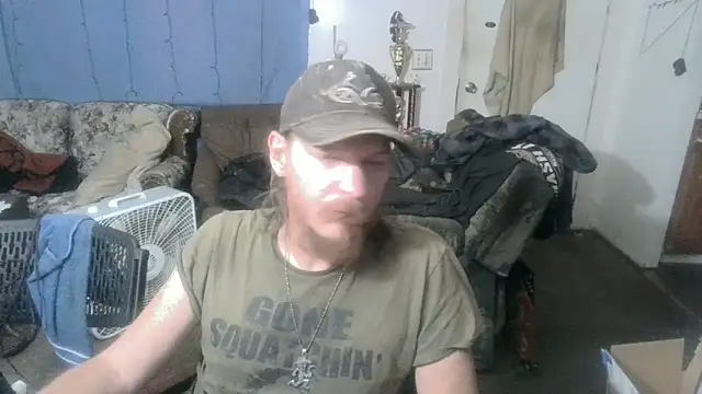 Poundtown1226 online show from September 28, 5:46 am