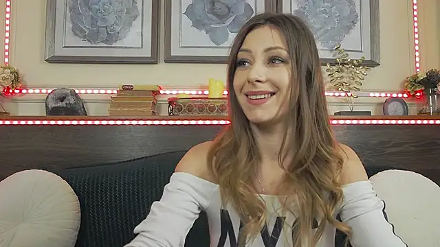 MuseDollX online show from January 17, 9:07 pm