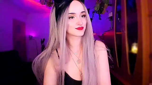 MistressJolie online show from February 6, 10:43 pm