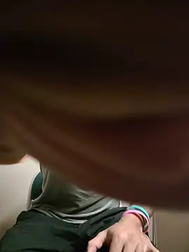 GuyInNY online show from November 22, 3:49 am