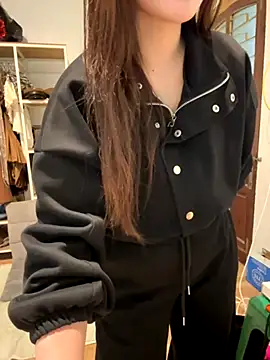 Snapshot of susu_baby chatting on November 27, 6:15 am susu baby online show from November 27, 6:15 am