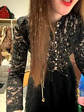 Snapshot of susu_baby chatting on December 1, 1:05 pm susu baby online show from December 1, 1:05 pm