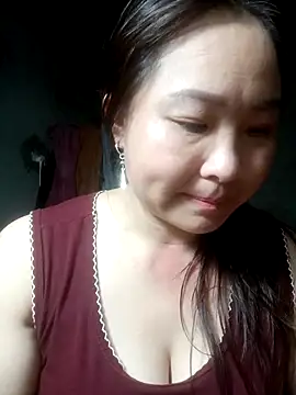 Snapshot of suki-lady chatting on December 2, 4:40 am suki-lady online show from December 2, 4:40 am