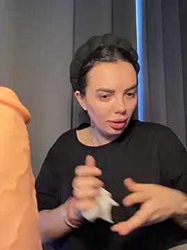 Snapshot of -RAHELA- chatting on October 16, 6:36 am -RAHELA- online show from October 16, 6:36 am