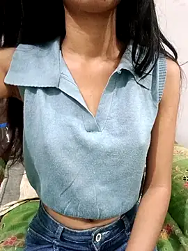 Daizy Shah online show from February 14, 3:20 pm