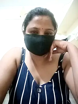 Snapshot of Shikha-mehra7 chatting on September 15, 4:51 pm Shikha-mehra7 online show from September 15, 4:51 pm