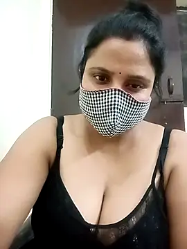 Snapshot of Shikha-mehra7 chatting on October 6, 5:43 pm Shikha-mehra7 online show from October 6, 5:43 pm