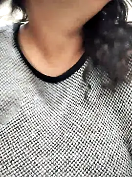 Snapshot of Shikha-mehra7 chatting on December 14, 2:39 am Shikha-mehra7 online show from December 14, 2:39 am