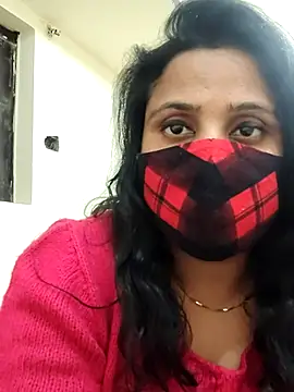 Shikha-mehra7 online show from February 5, 8:24 pm