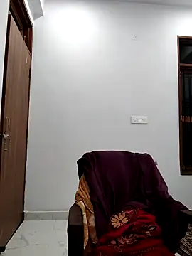 Shikha-mehra7 online show from February 13, 5:42 pm